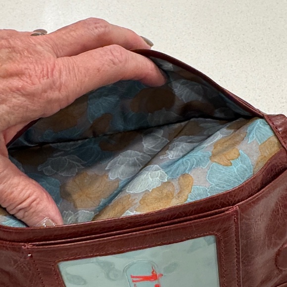 HOBO Maroon Leather Clutch EUC - Picture 7 of 11